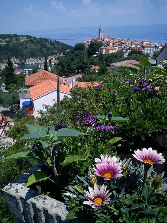 Apartment Vrbnik 8 Екстер'єр фото