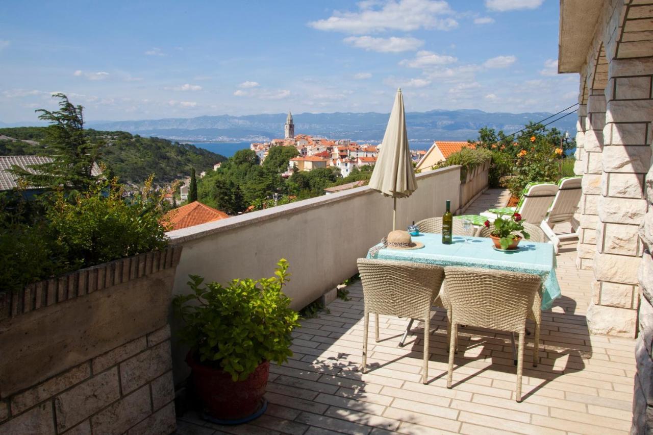 Apartment Vrbnik 8 Екстер'єр фото